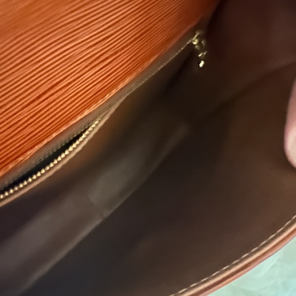 SOLD !!! COA Vintage Authentic Louis Vuitton Saint Cloud Handbag Epi Leather PM - Picture 10 of 15